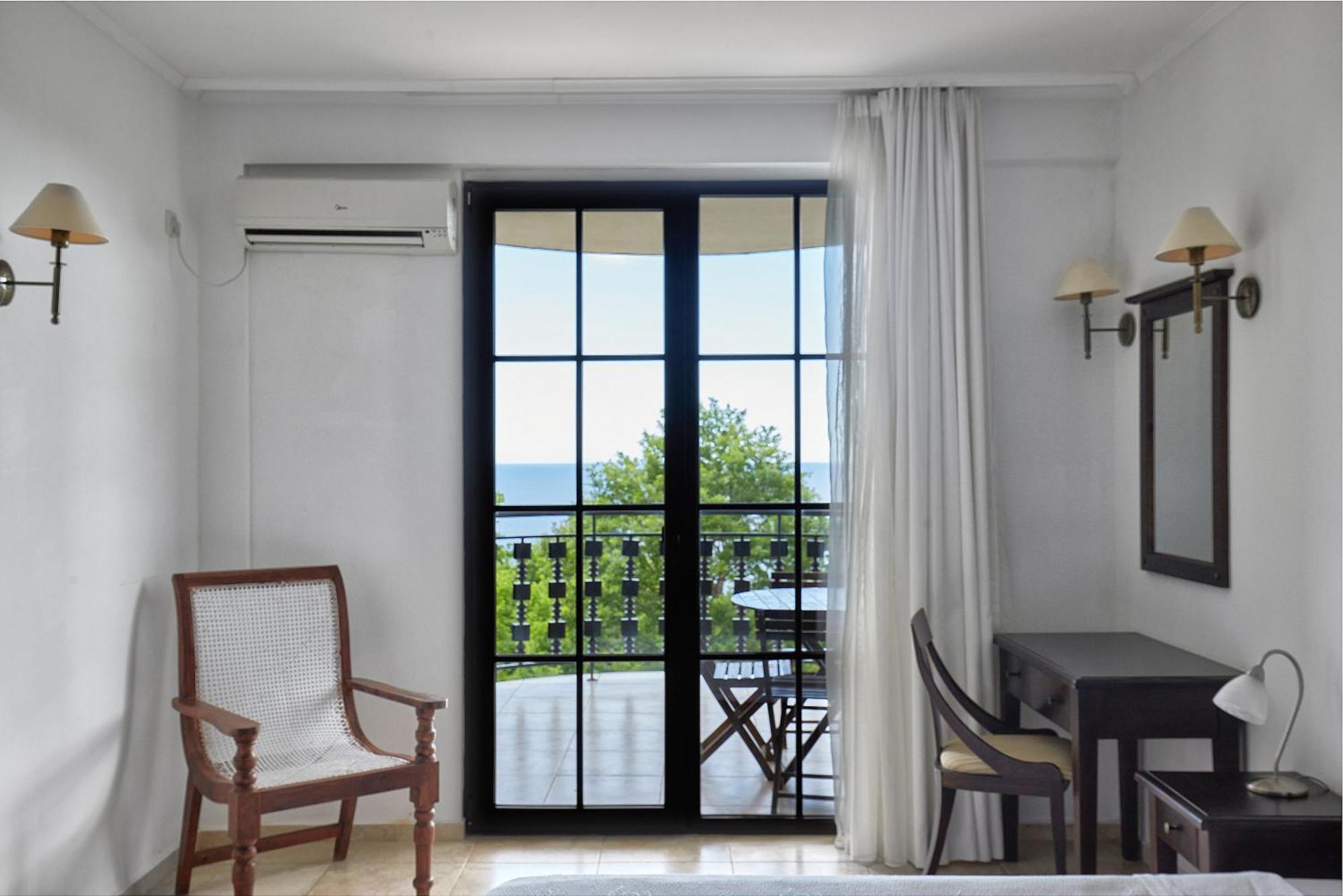 The Cliff Obzor Bay Holiday Apartments And Hotel By Flat Mаnаger Exteriér fotografie